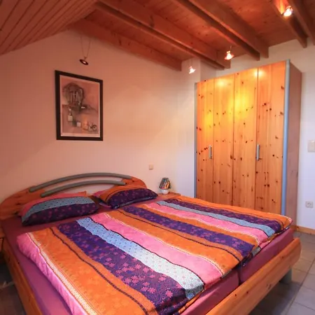 Ferienwohnung Moseltraum Alte Schmiede Schleich Zimmer foto