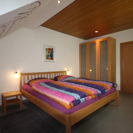 Ferienwohnung Moseltraum Alte Schmiede Schleich Zimmer foto